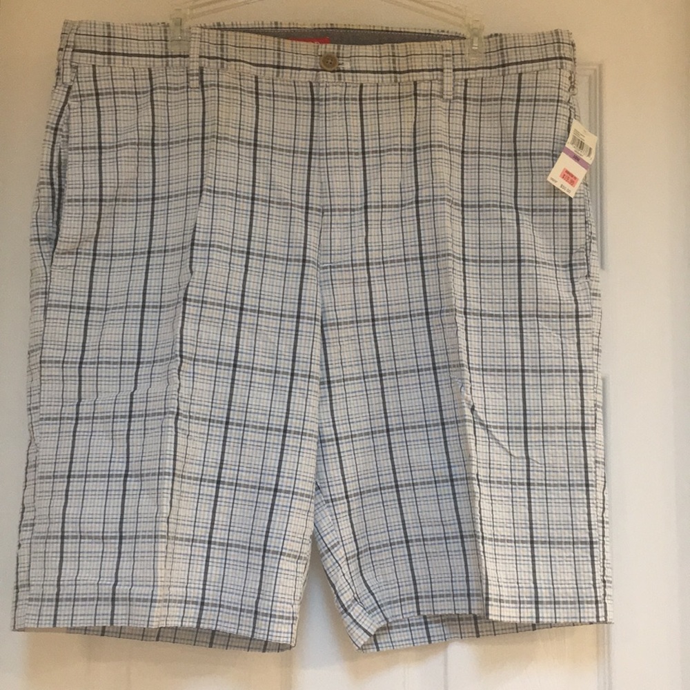 IZOD shorts. Lightweight, never worn